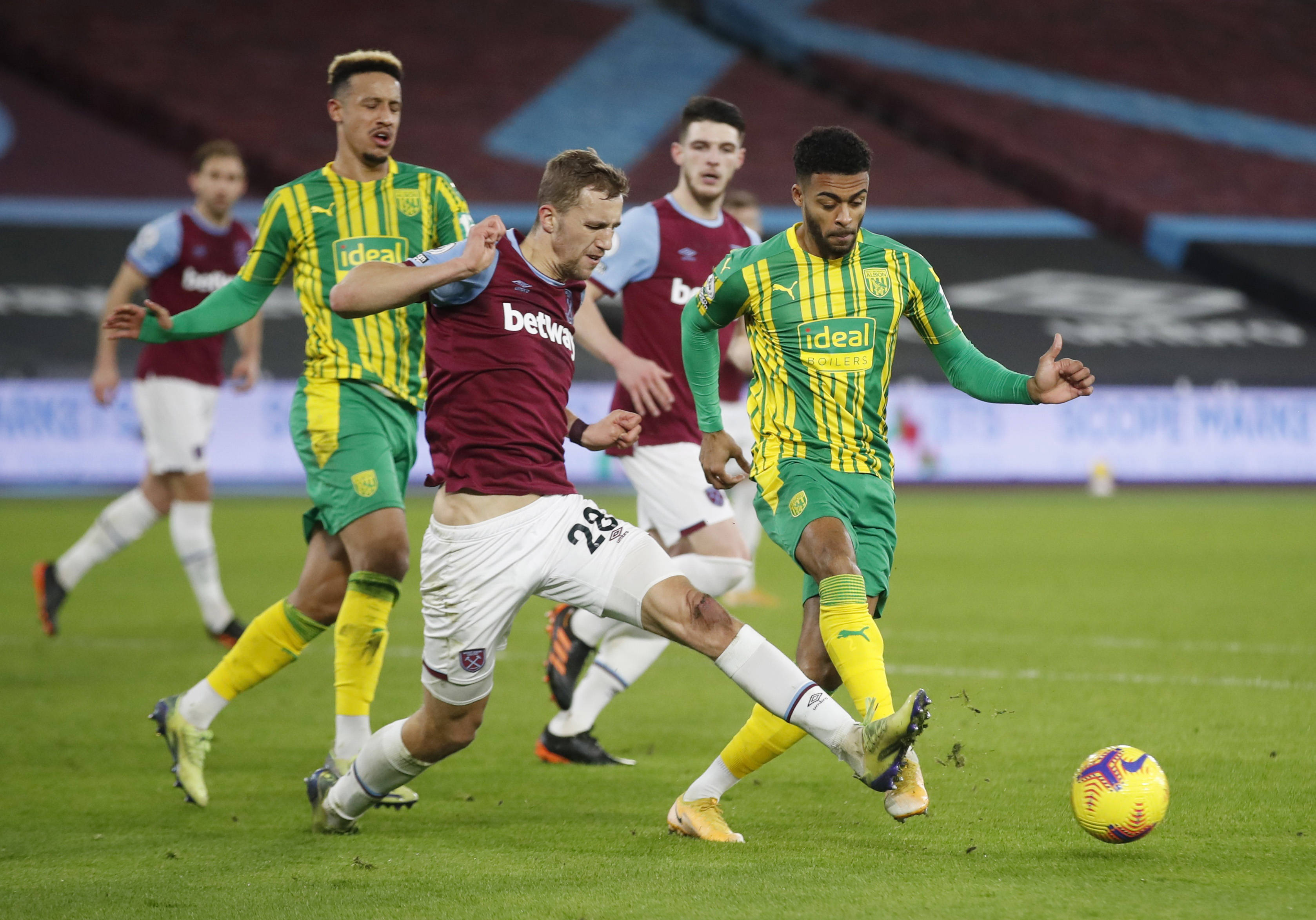 本文围绕 本文围绕